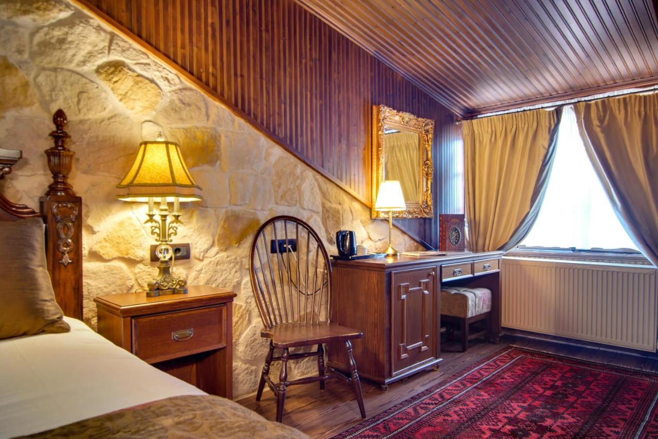 Hotel Kassaros Metsovo Exteriör bild